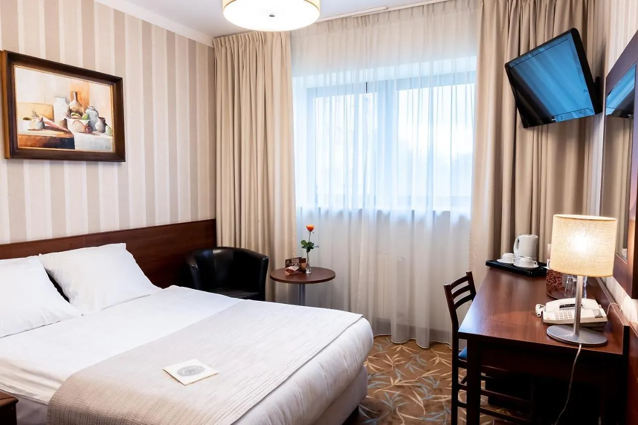 Hotel Centrum Barnabitow Varsavia