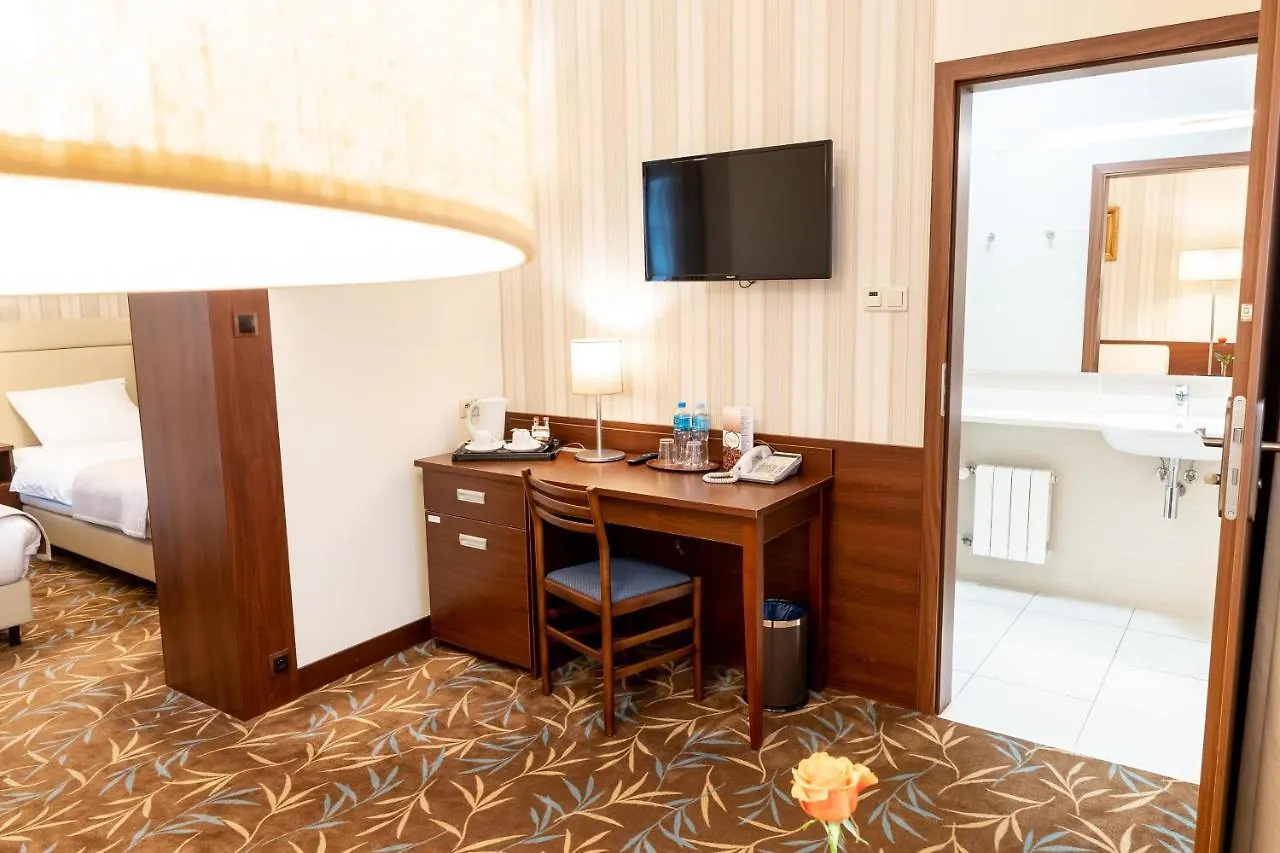 Centrum Barnabitow Varsavia Hotel