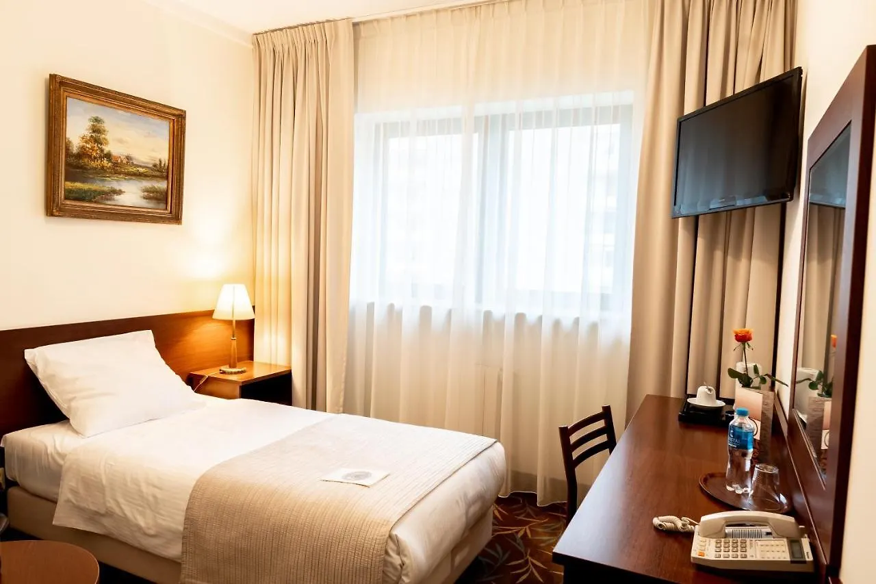 *** Hotel Centrum Barnabitow Varsavia Polonia